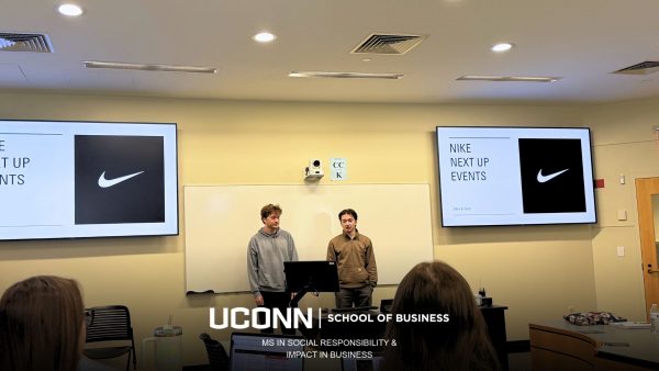 Students presenting in MKTG3255/5255.